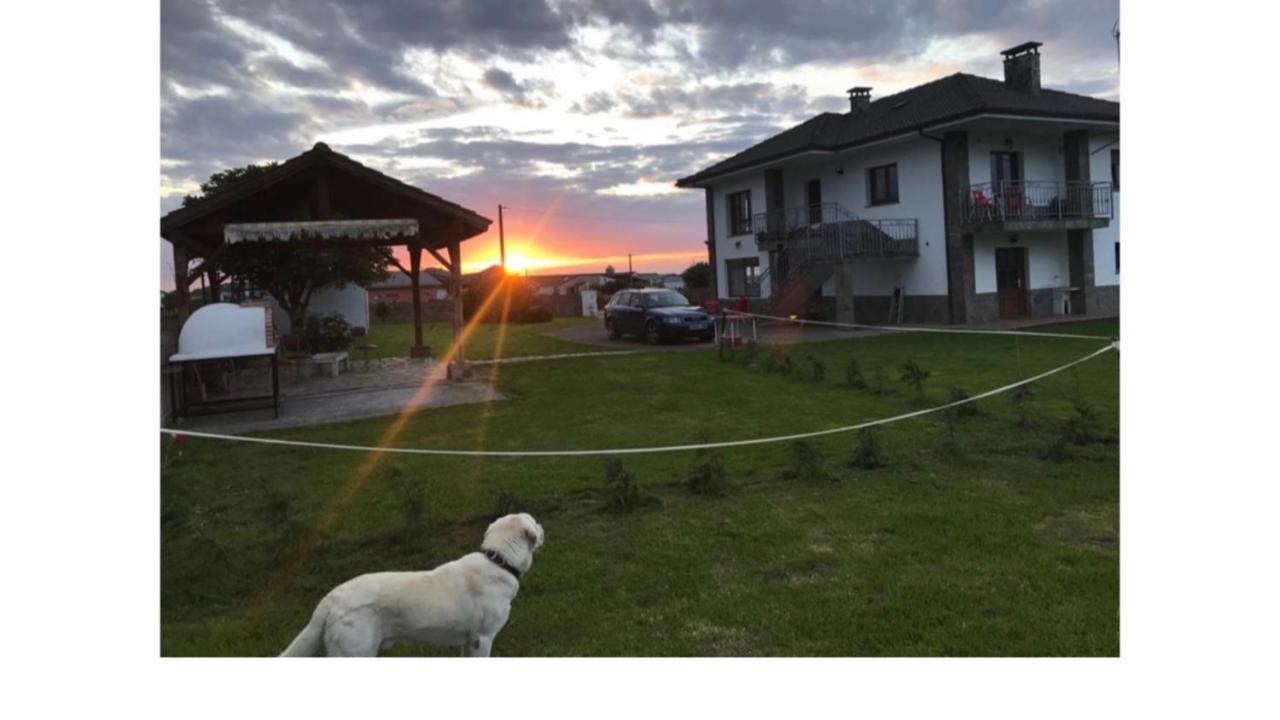 El Rancho Busto - Luarca Villa Exteriör bild